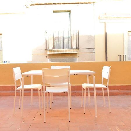Tarragona Suites Mediona Eksteriør bilde